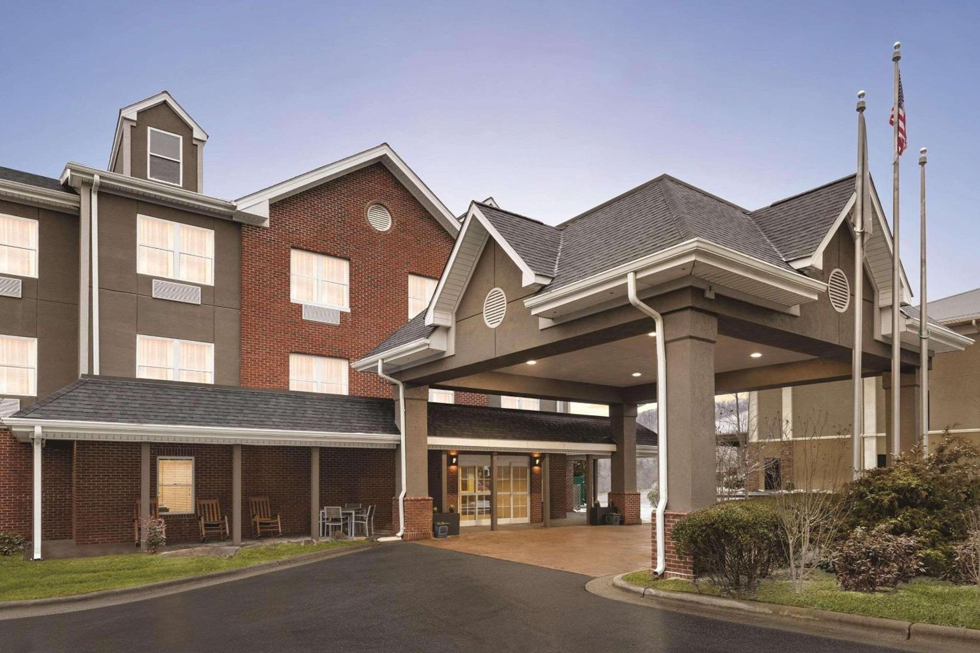 Country Inn & Suites By Radisson, Boone, Nc Экстерьер фото